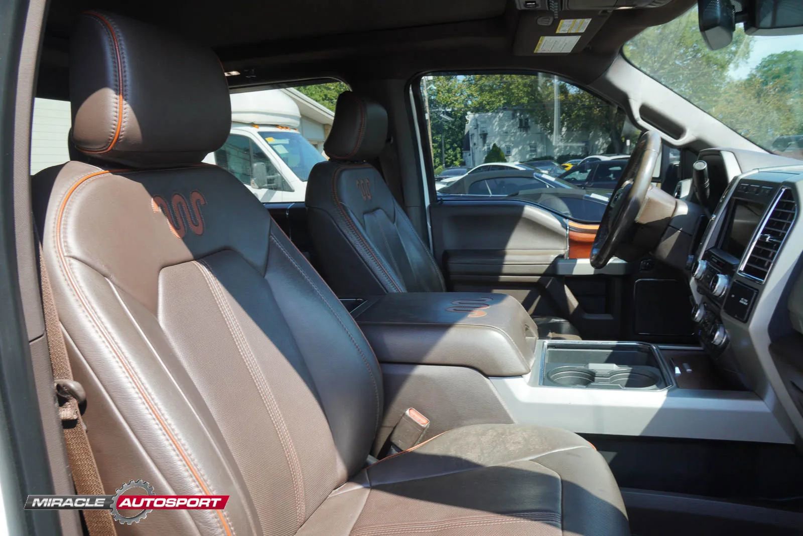 Used 2017 Ford F350 King Ranch w/ Tow Technology Bundle AWD/4WD image 33