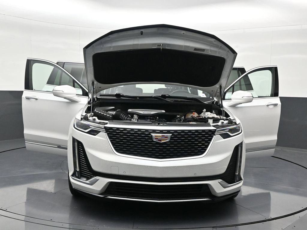 Used 2023 Cadillac XT6 Premium Luxury image 37
