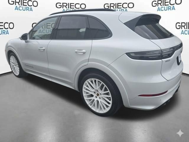 Used 2023 Porsche Cayenne Turbo AWD/4WD image 5
