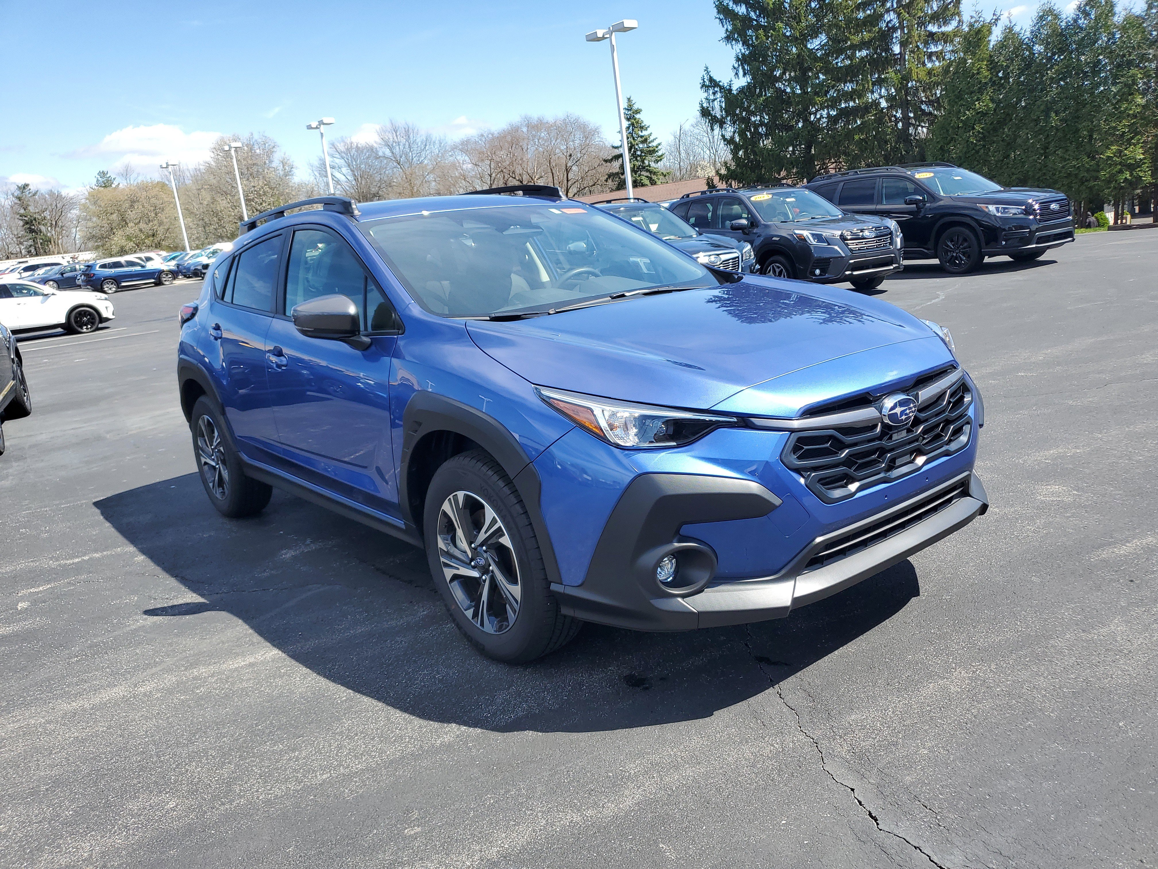 Certified 2025 Subaru Crosstrek 2.0i Premium AWD/4WD image 4