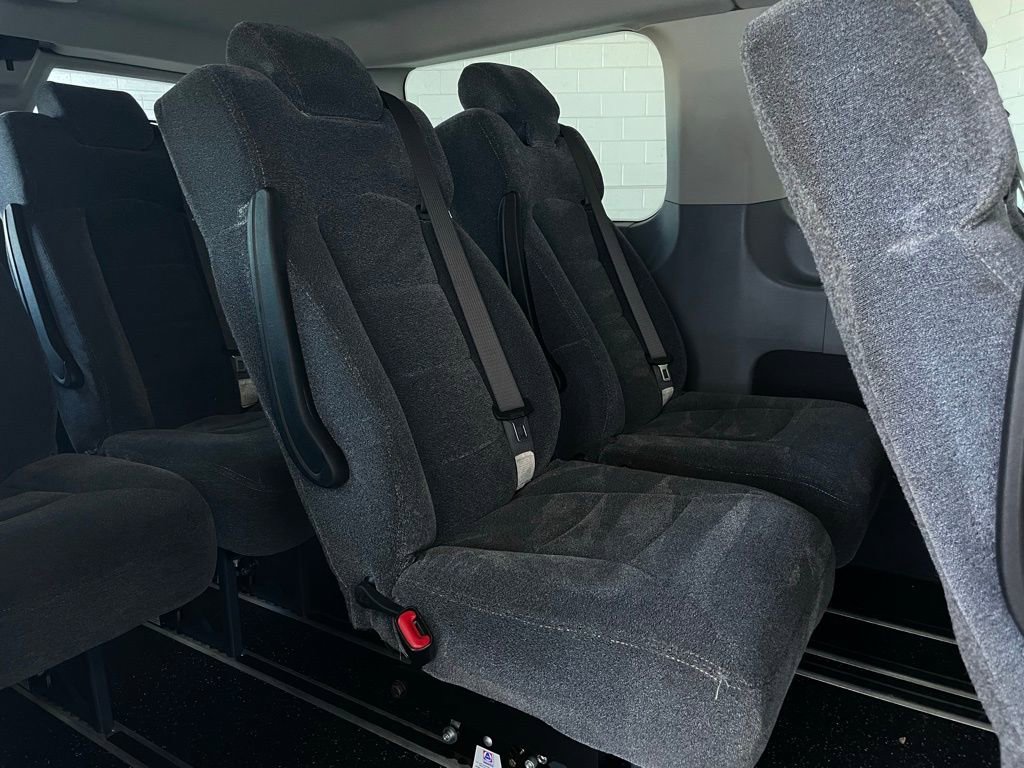 Used 2018 Ford Transit 150 XLT image 24