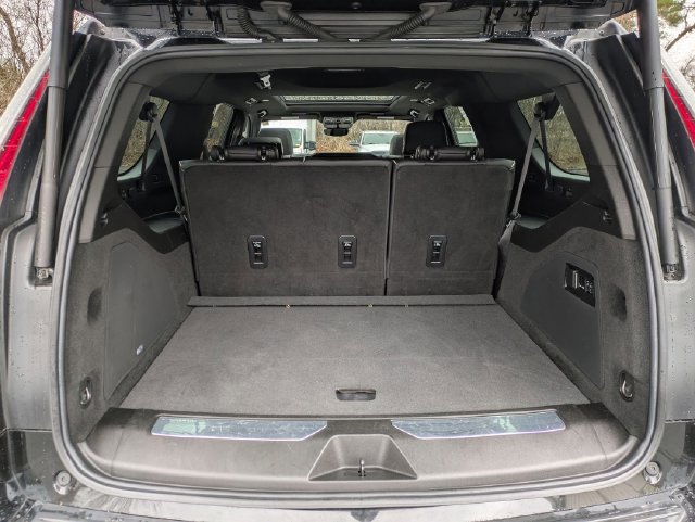 Certified 2021 Cadillac Escalade ESV Premium Luxury AWD/4WD image 35