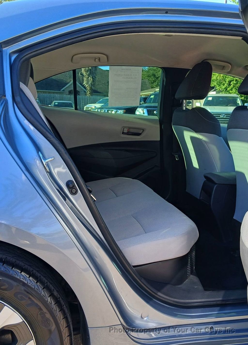 Used 2022 Toyota Corolla LE image 14