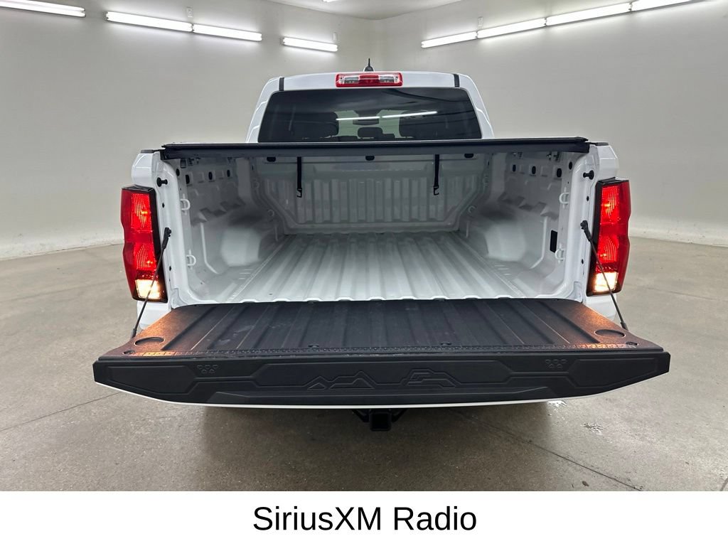 Used 2024 Chevrolet Colorado LT AWD/4WD image 18