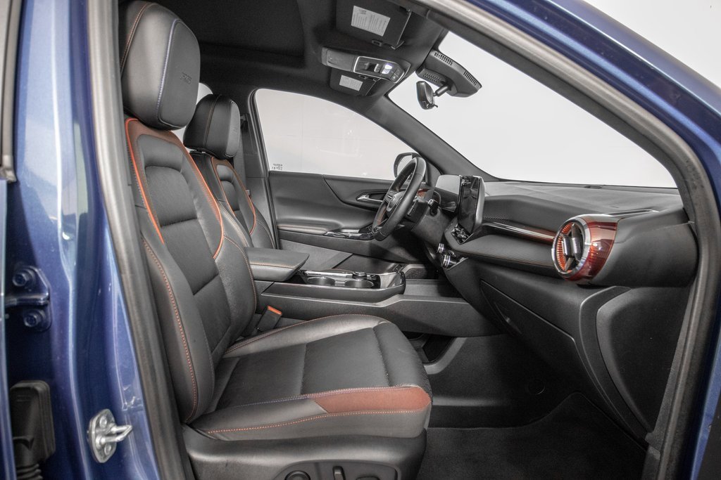 Used 2025 Chevrolet Equinox RS w/ Safety and Technology Package image 10