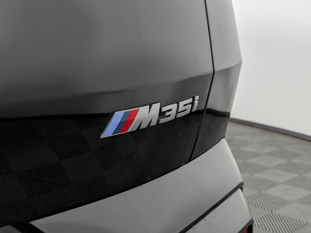 Used 2025 BMW X2 M35i w/ M Sport Professional Package image 12