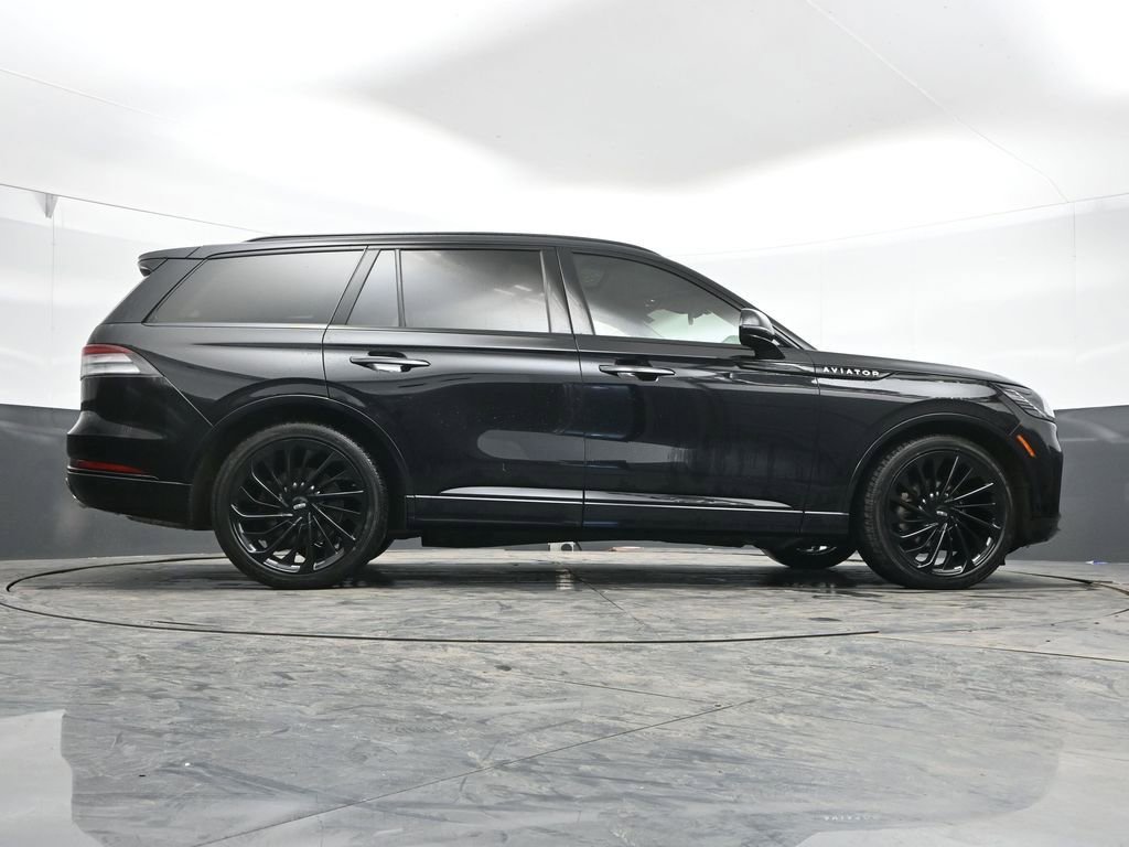Used 2025 Lincoln Aviator Reserve w/ Equipment Group 201A image 47