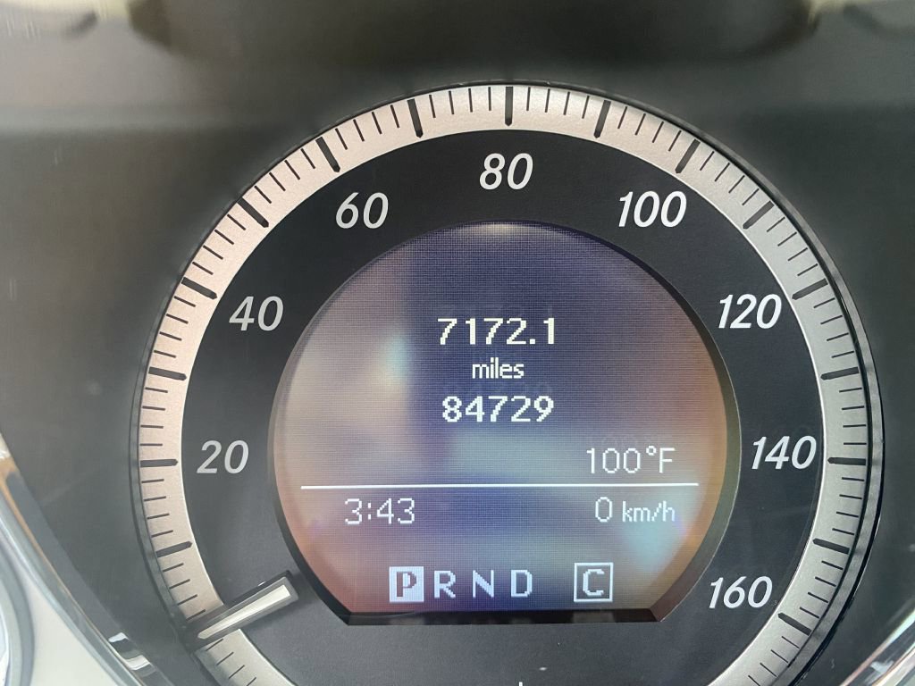 Used 2010 Mercedes-Benz C 300 Sedan image 10
