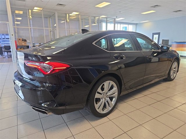 Certified 2022 Acura TLX w/ Technology Package image 8