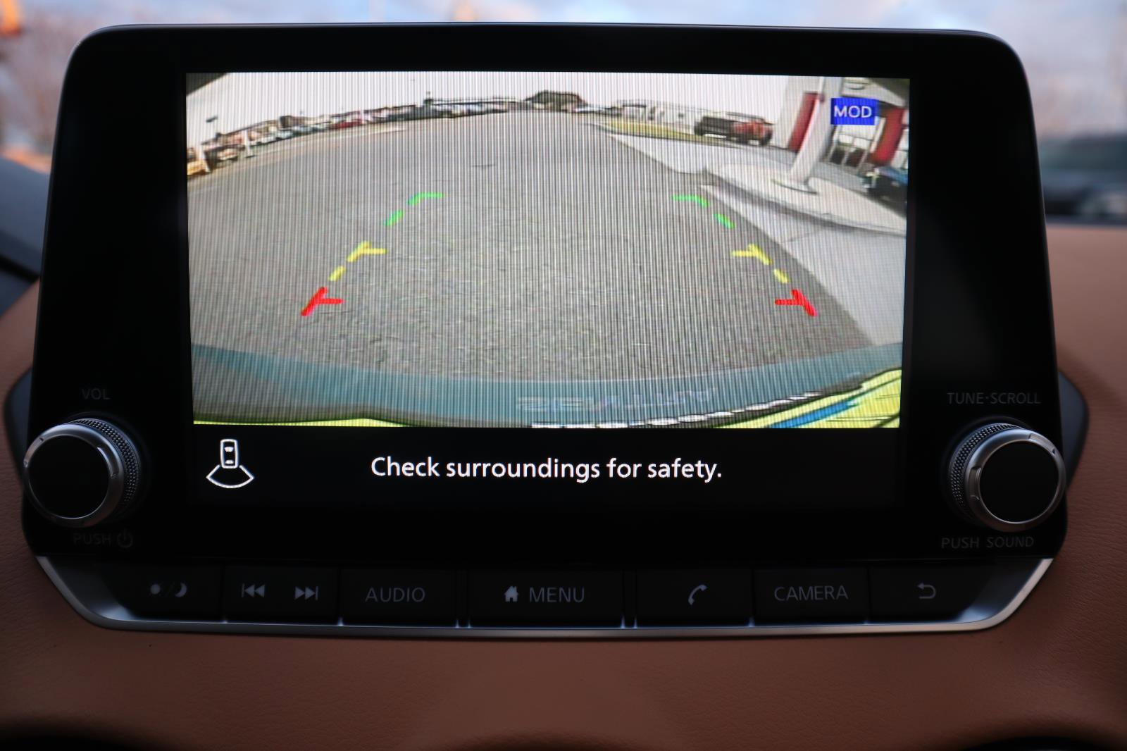 Used 2025 Nissan Sentra SV w/ SV Premium Package image 30