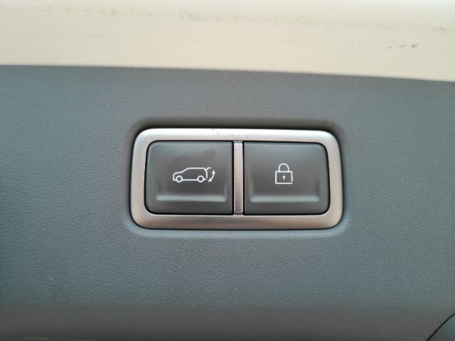 Used 2025 Kia EV9 Wind AWD/4WD image 26