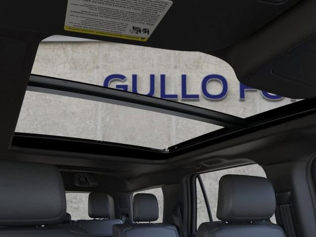 New 2025 Ford Expedition Platinum w/ Stealth Performance Package image 22