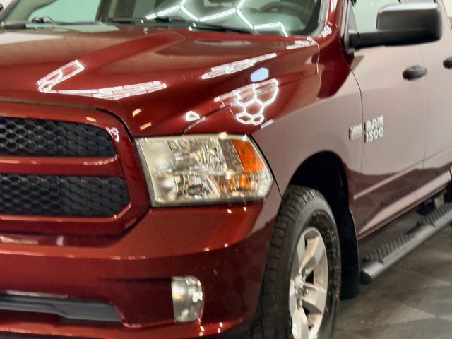 Used 2018 RAM 1500 Express AWD/4WD image 7