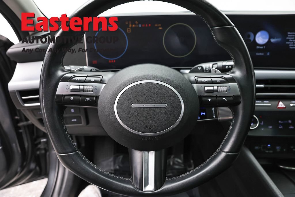 Used 2024 Hyundai Sonata SEL w/ Convenience Package FWD image 10