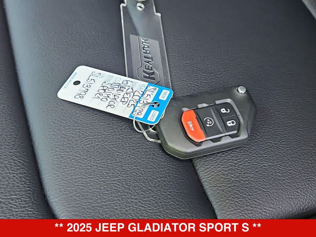New 2025 Jeep Gladiator Sport w/ Premium Package AWD/4WD image 34