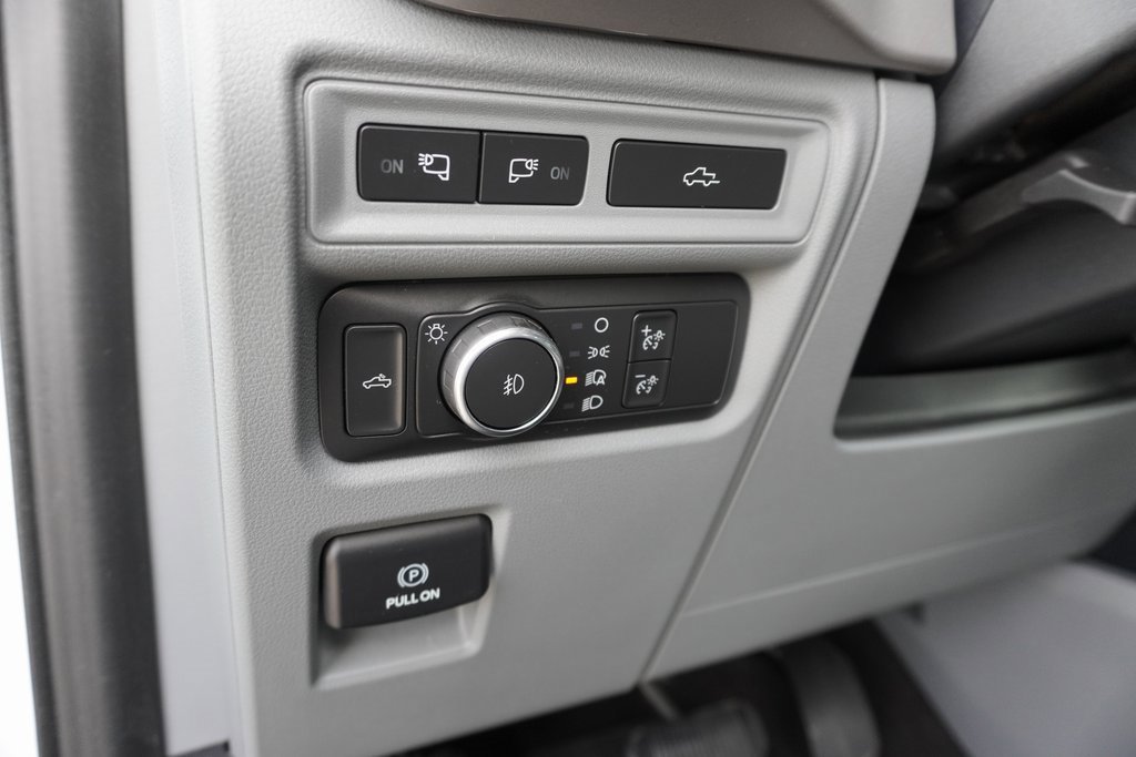 Used 2021 Ford F150 XLT w/ Equipment Group 302A High image 13