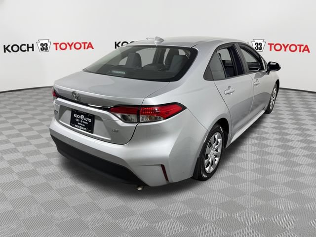 Certified 2025 Toyota Corolla LE FWD image 8