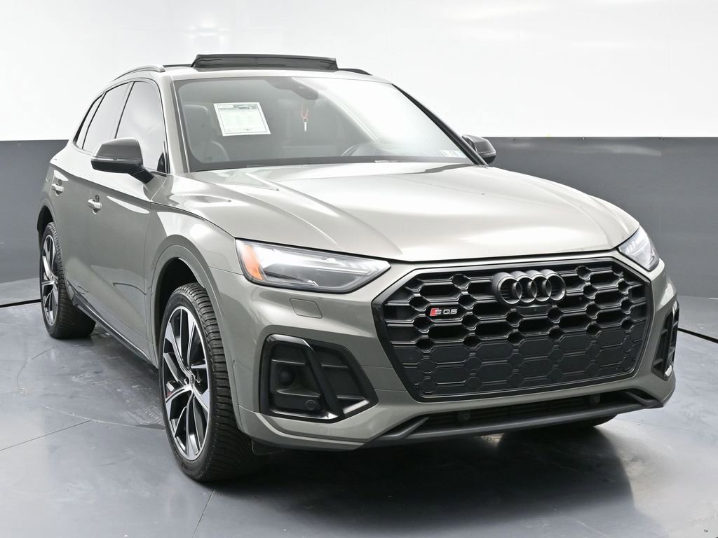 Used 2023 Audi SQ5 Prestige w/ Prestige Package image 7