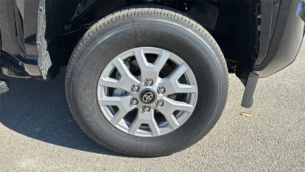 New 2025 Toyota Tacoma SR5 image 12