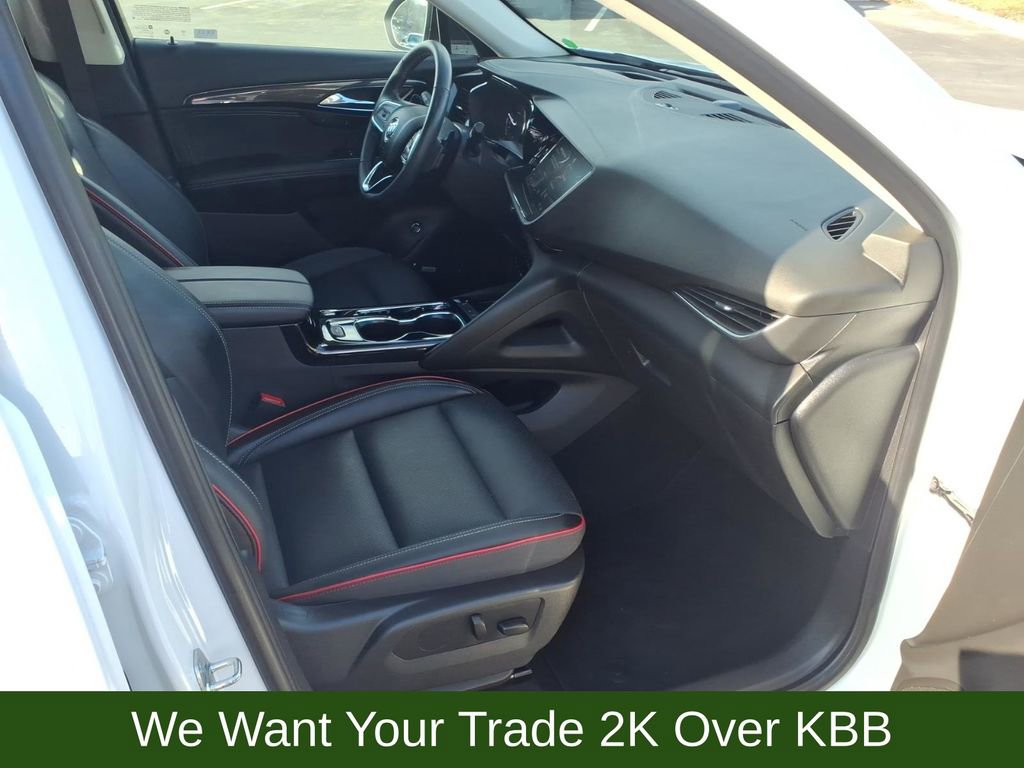 Used 2022 Buick Envision Essence w/ Technology Package II image 29