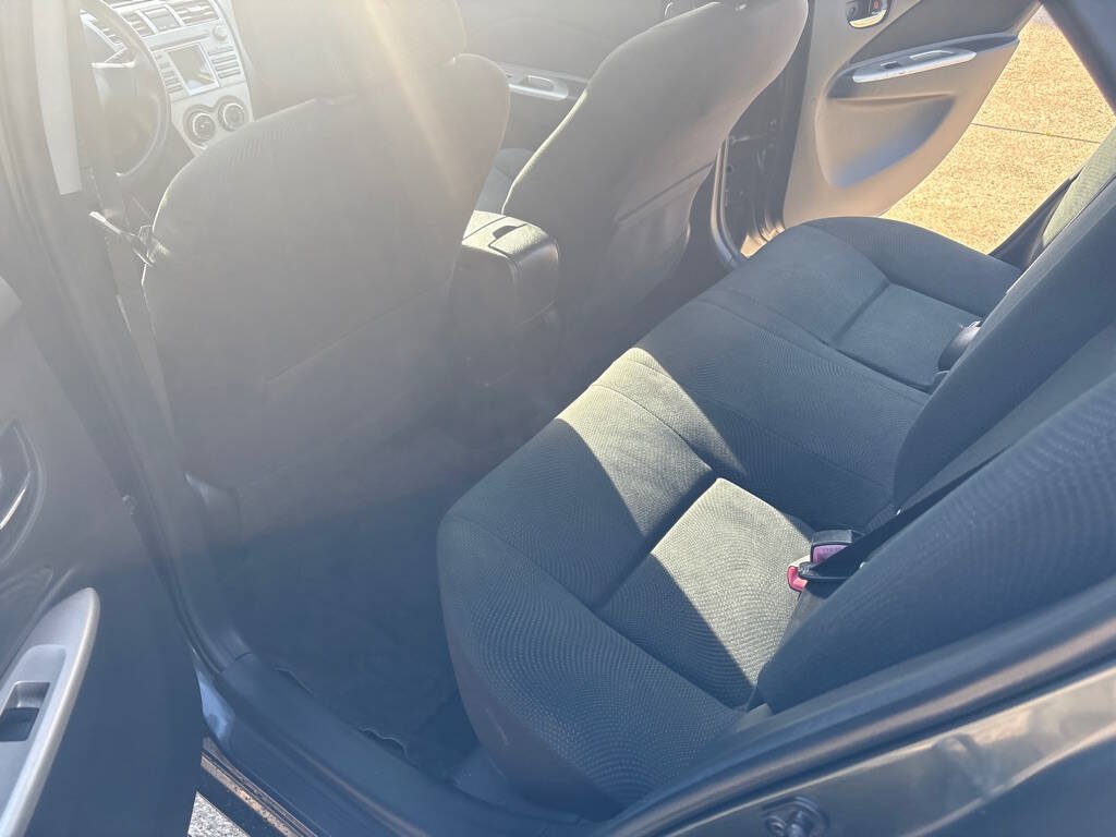 Used 2010 Toyota Yaris Sedan FWD image 11