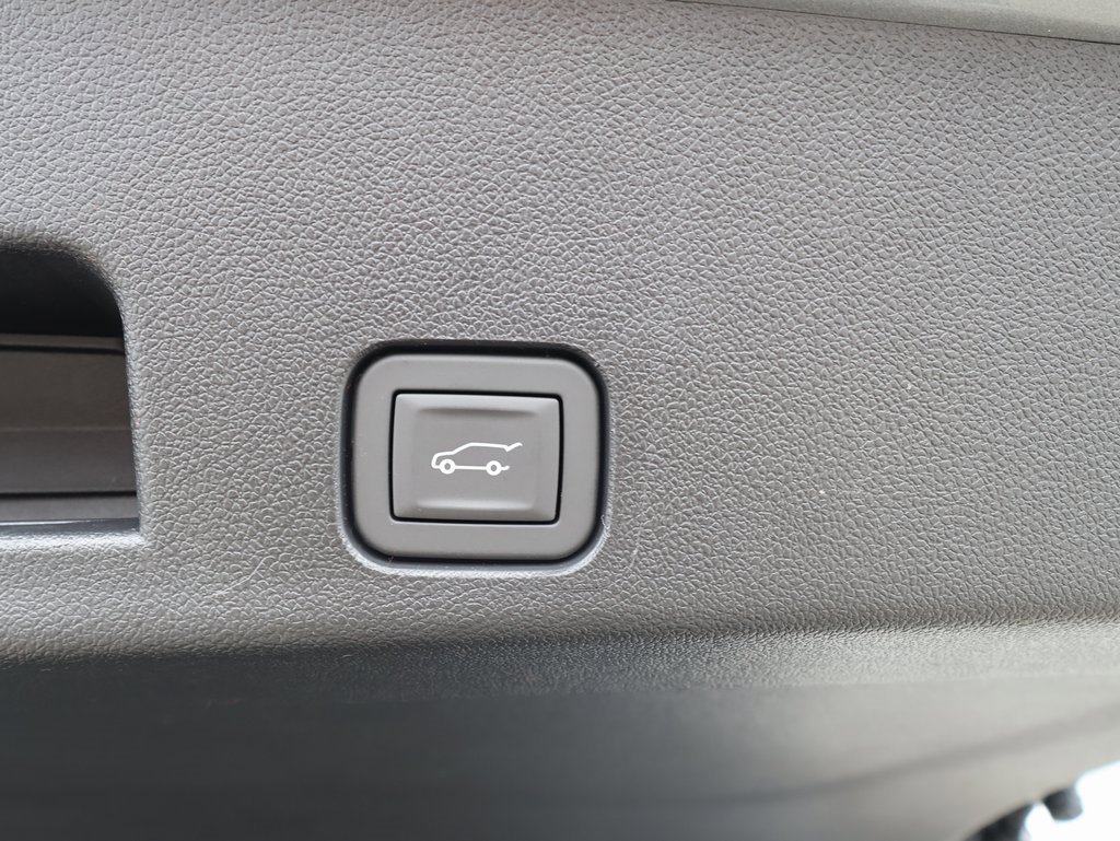 New 2026 Chevrolet Traverse LT image 32