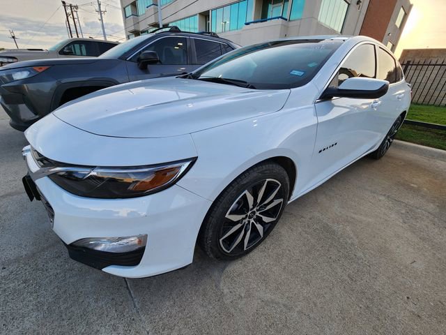 Used 2022 Chevrolet Malibu RS FWD image 2
