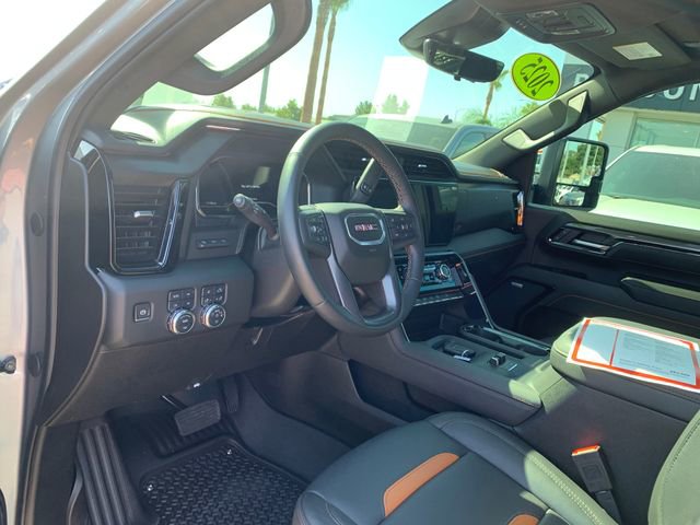 Used 2025 GMC Sierra 2500 AT4 w/ AT4 Premium Plus Package AWD/4WD image 19