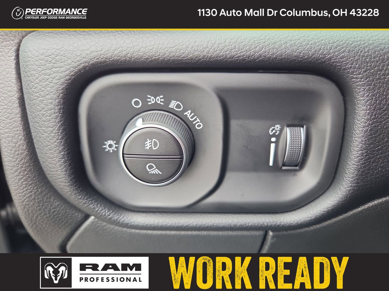 New 2026 RAM 2500 Big Horn AWD/4WD image 33