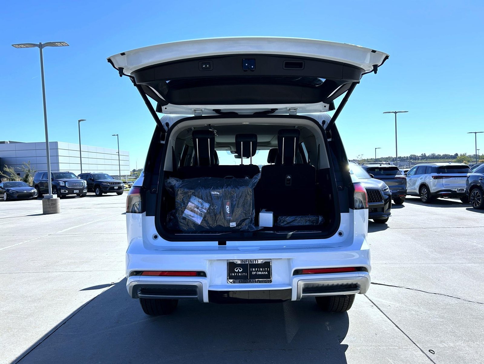 Used 2026 INFINITI QX80 Pure AWD/4WD image 23