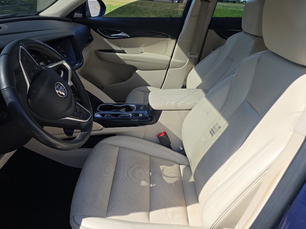 Used 2022 Buick Envision Essence w/ Technology Package I image 15