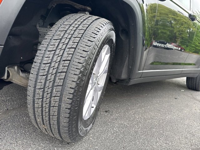 Used 2022 Jeep Grand Cherokee L Limited image 25