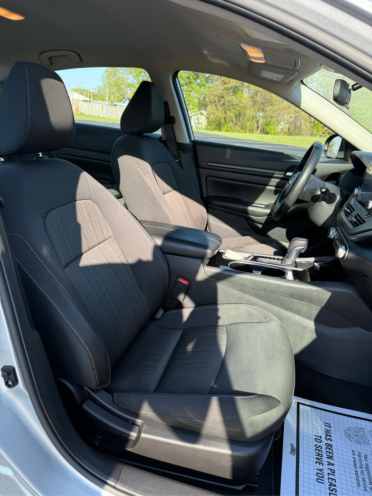 Used 2024 Nissan Altima 2.5 SV image 10