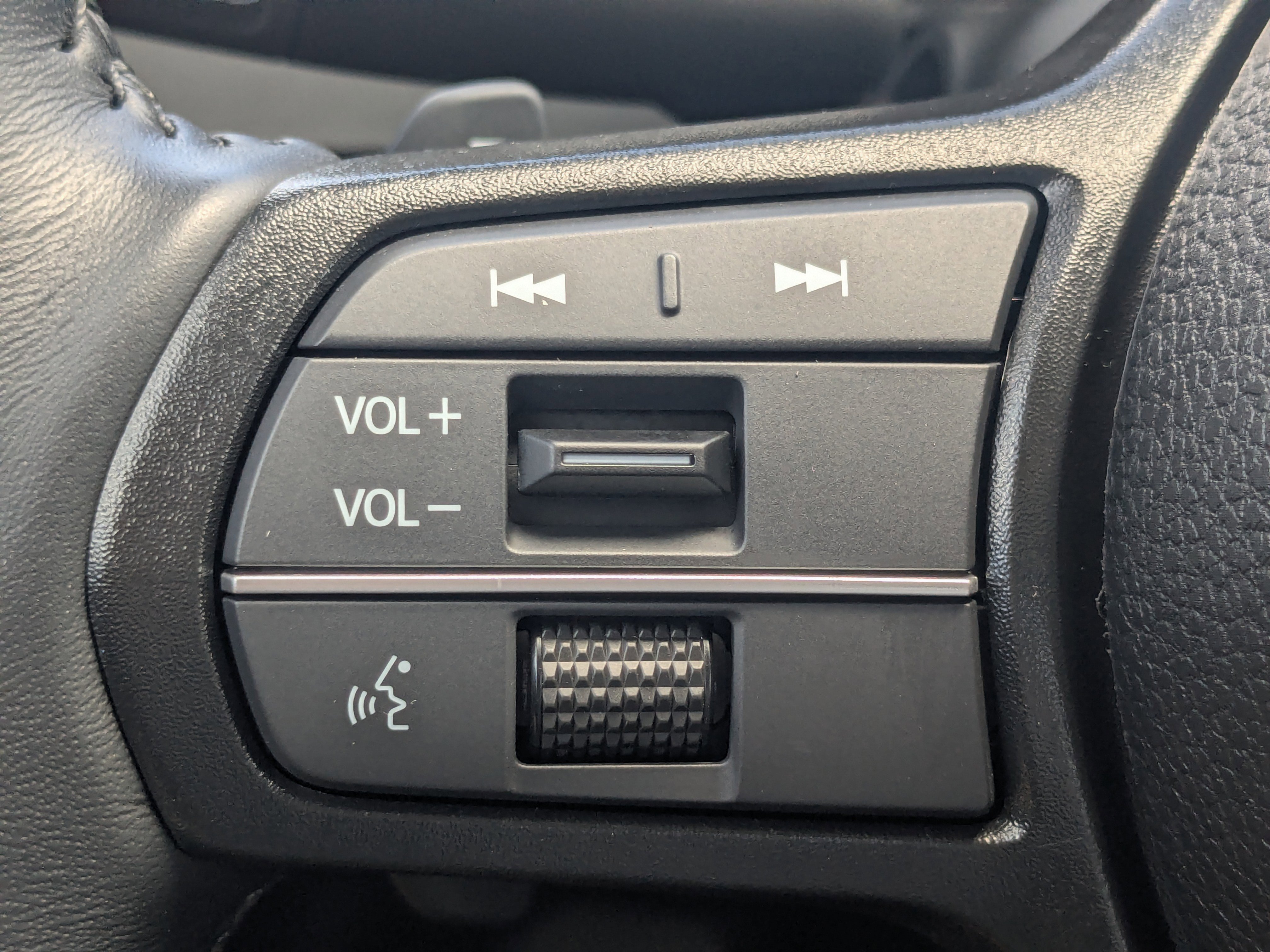 Used 2025 Honda Accord EX-L image 28