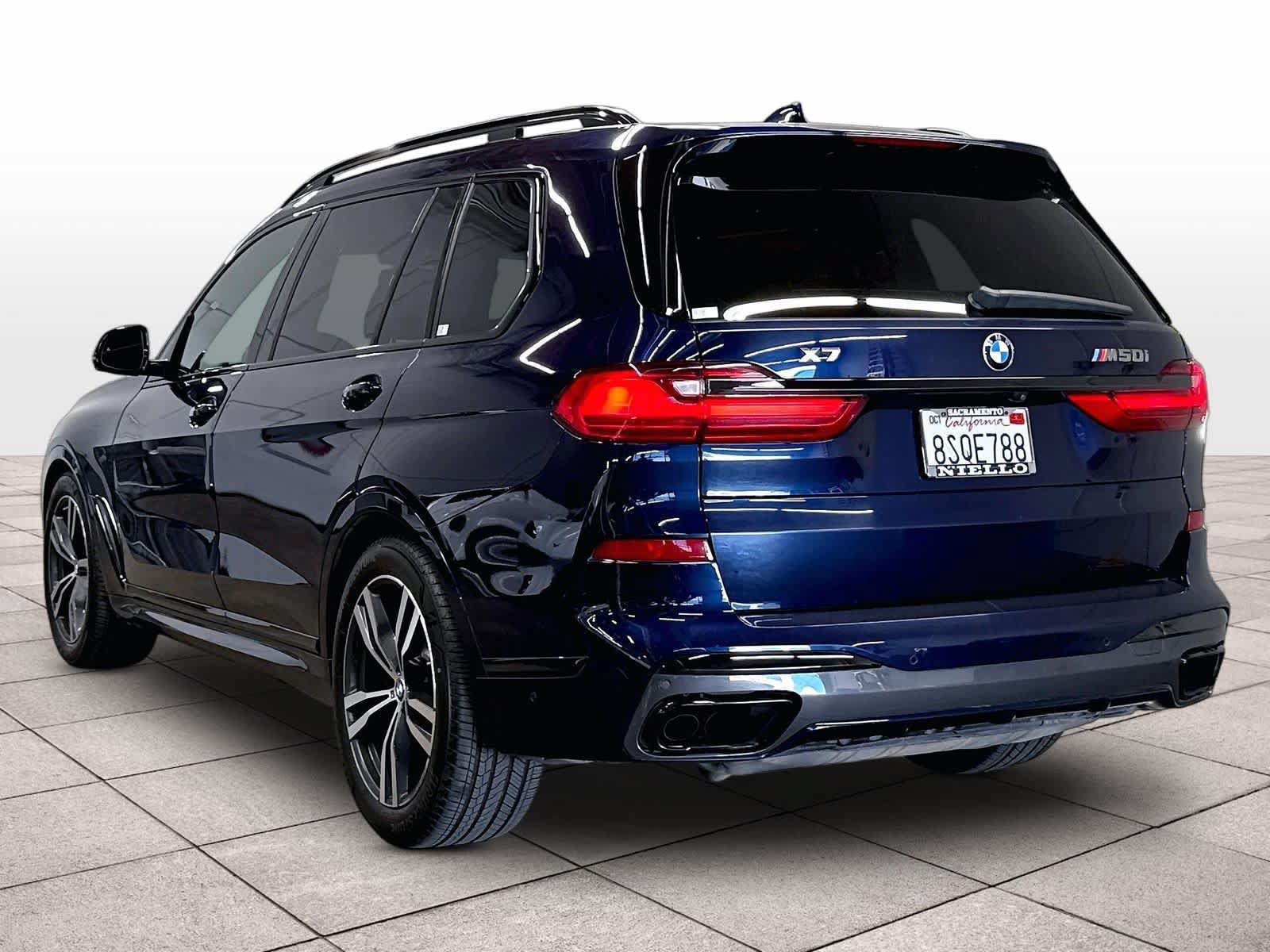 Used 2021 BMW X7 M50i AWD/4WD image 13