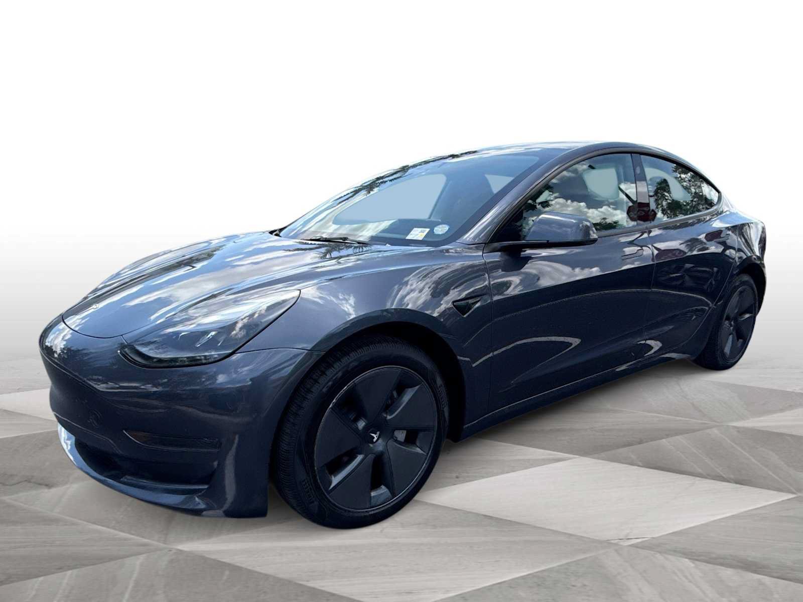 Used 2023 Tesla Model 3 Standard Range RWD video 1