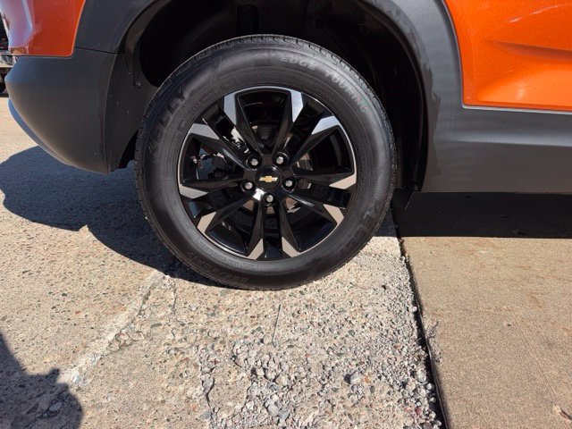 Certified 2022 Chevrolet TrailBlazer LT w/ Driver Confidence Package AWD/4WD image 14