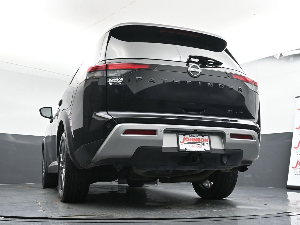 Used 2023 Nissan Pathfinder SL w/ SL Premium Package image 33
