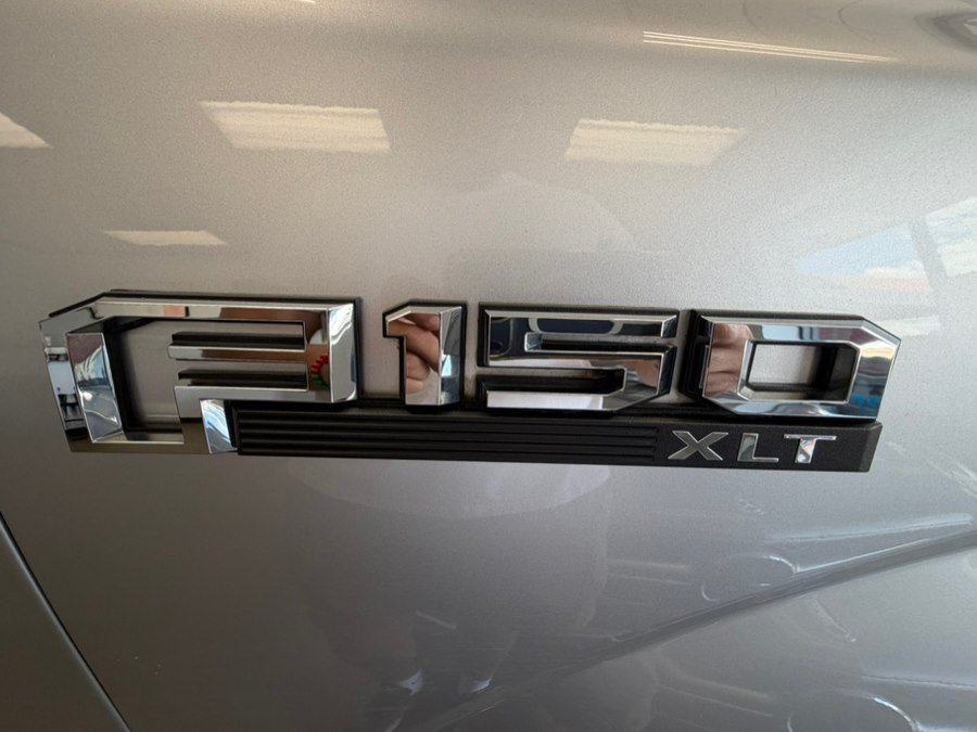 Used 2019 Ford F150 XLT w/ Equipment Group 302A Luxury AWD/4WD image 15