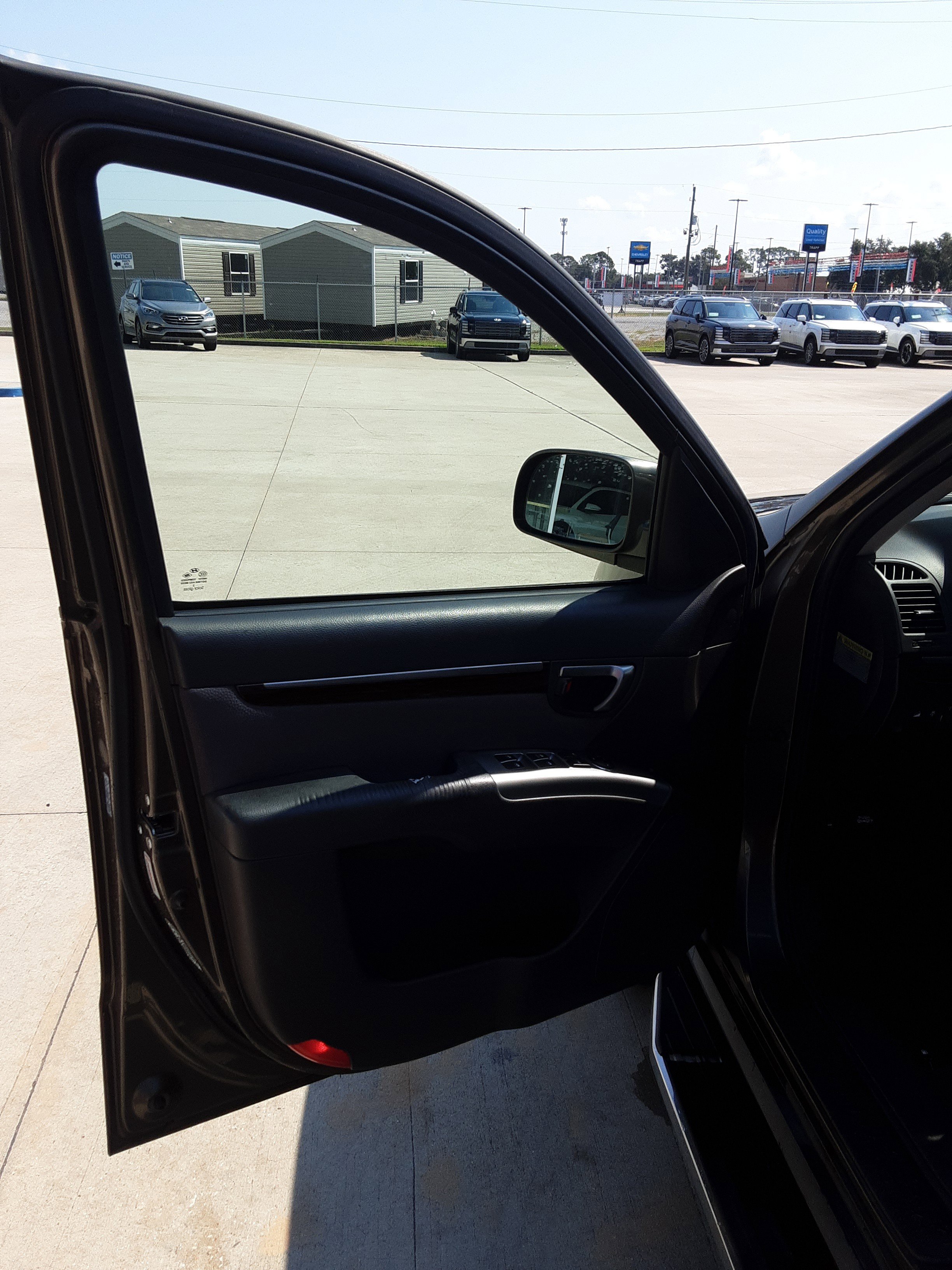 Used 2012 Hyundai Santa Fe SE image 9