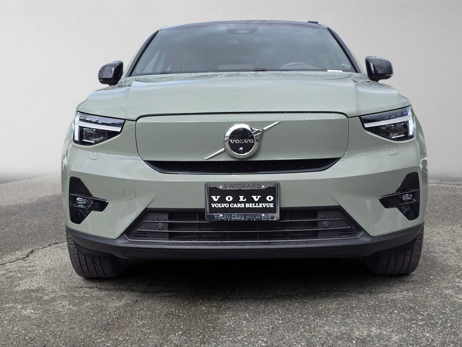 Certified 2023 Volvo C40 P8 Recharge Ultimate w/ Protection Package Premier AWD/4WD image 9