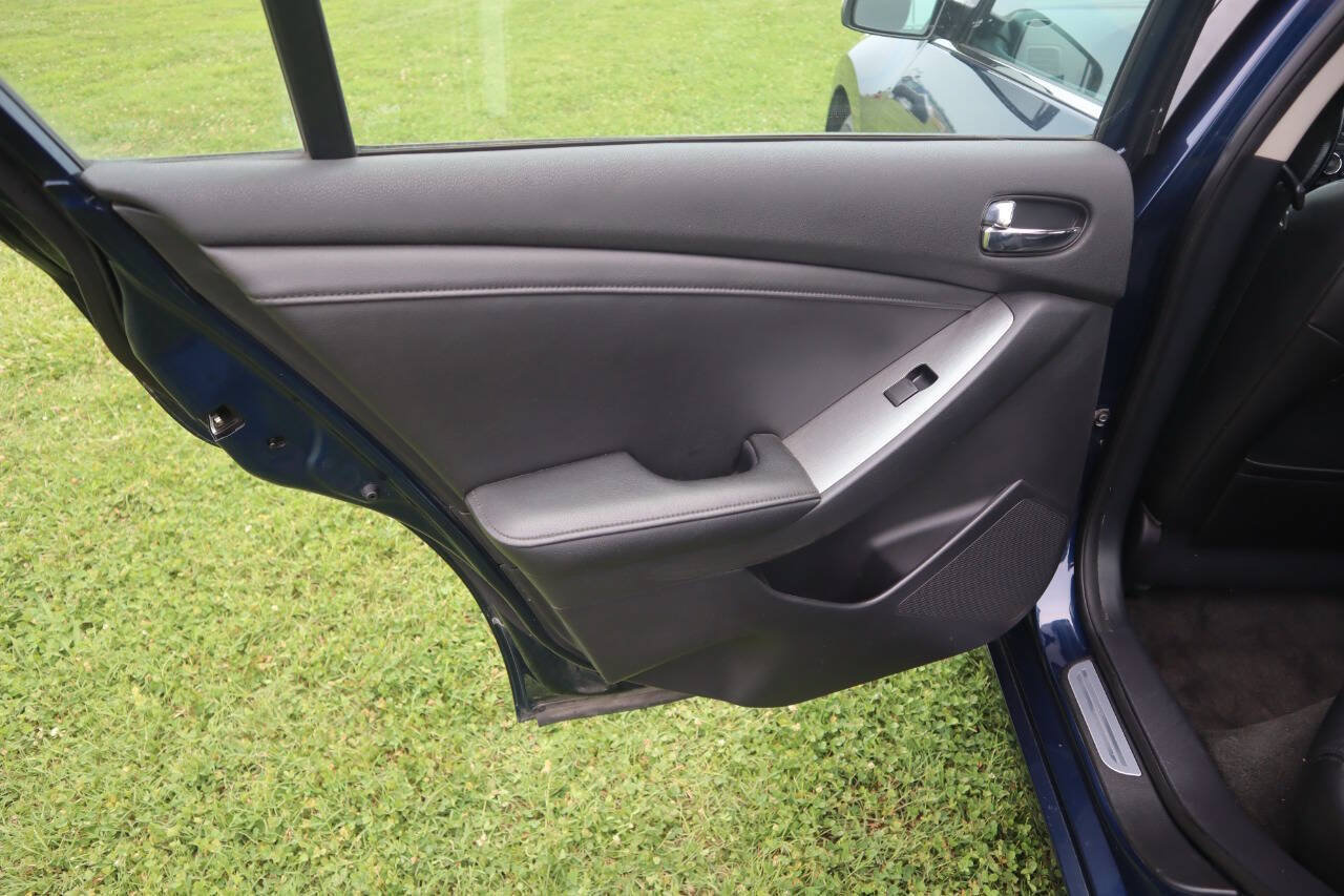 Used 2012 Nissan Altima 2.5 SL w/ 2.5SL Pkg FWD image 18