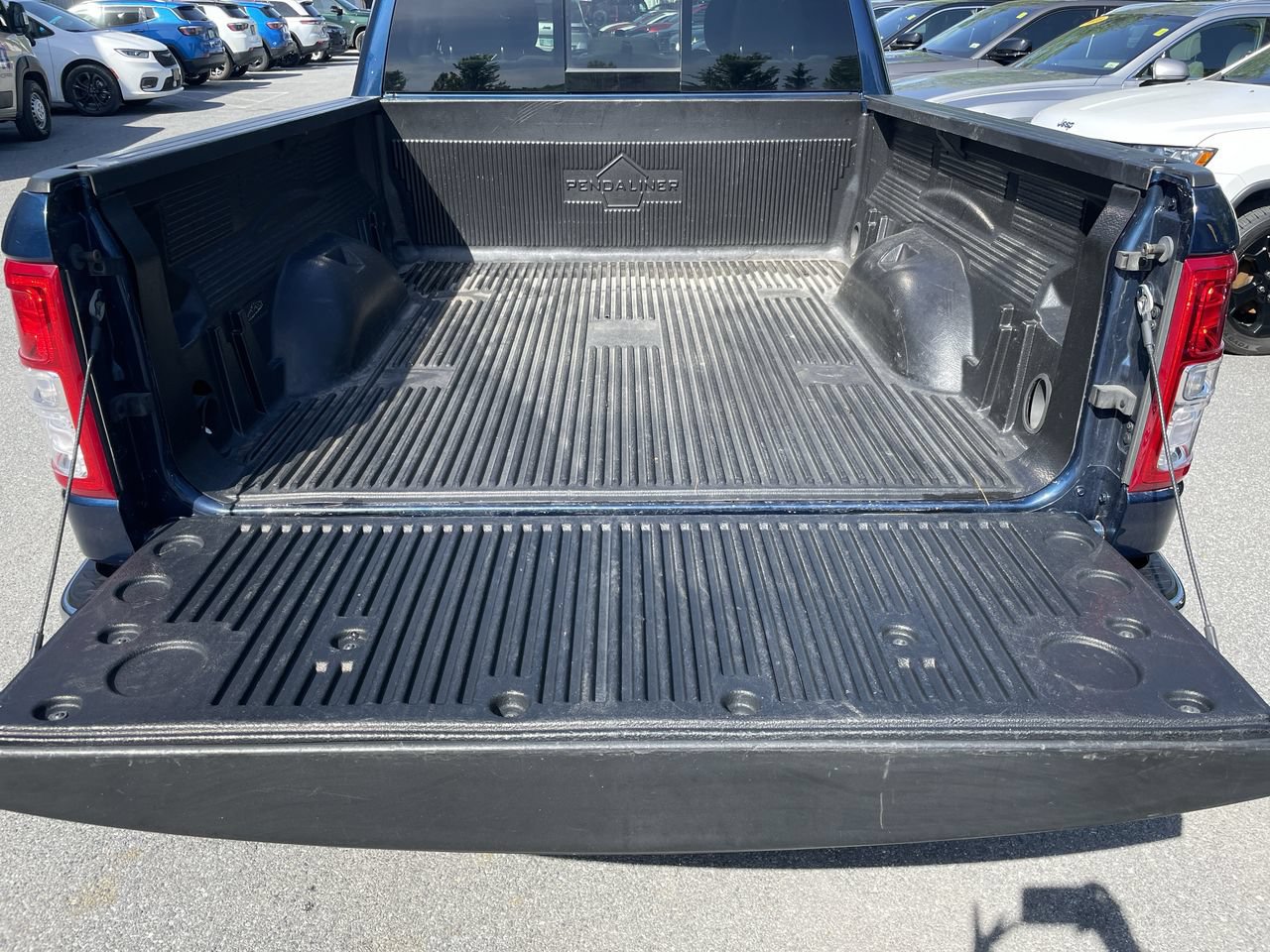 Used 2021 RAM 1500 Big Horn AWD/4WD image 38