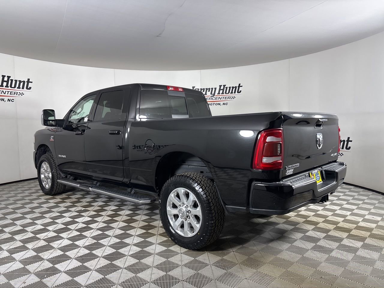 Used 2023 RAM 2500 Laramie image 6