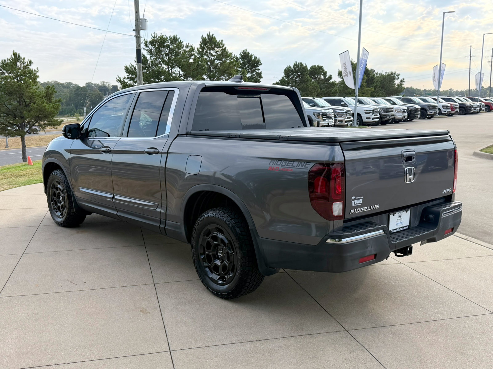 Certified 2019 Honda Ridgeline RTL-T image 4