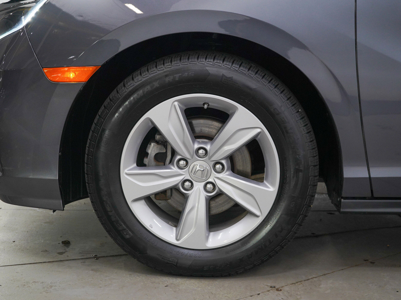 Used 2018 Honda Odyssey EX-L image 31