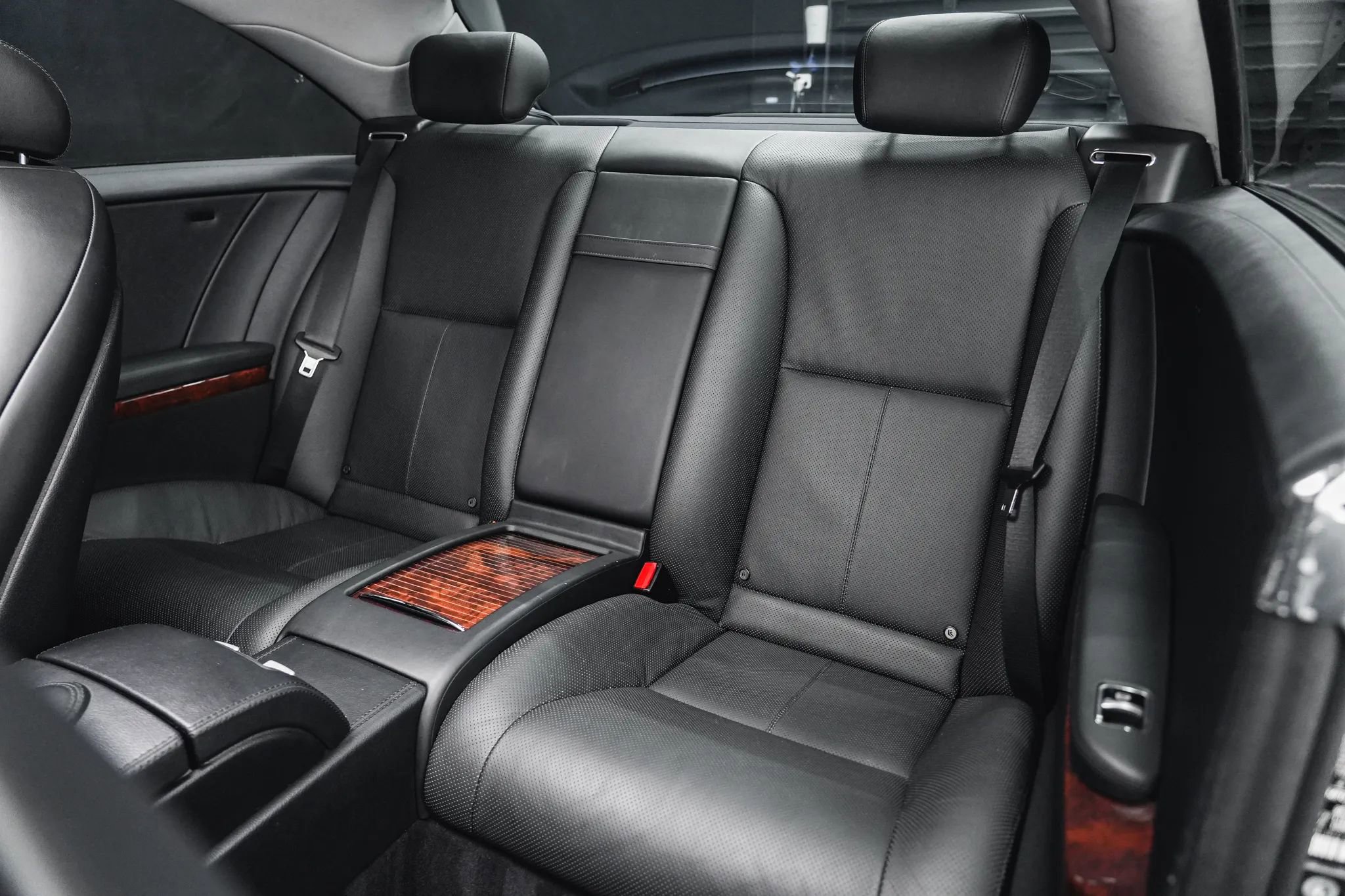 Used 2009 Mercedes-Benz CL 550 4MATIC image 39