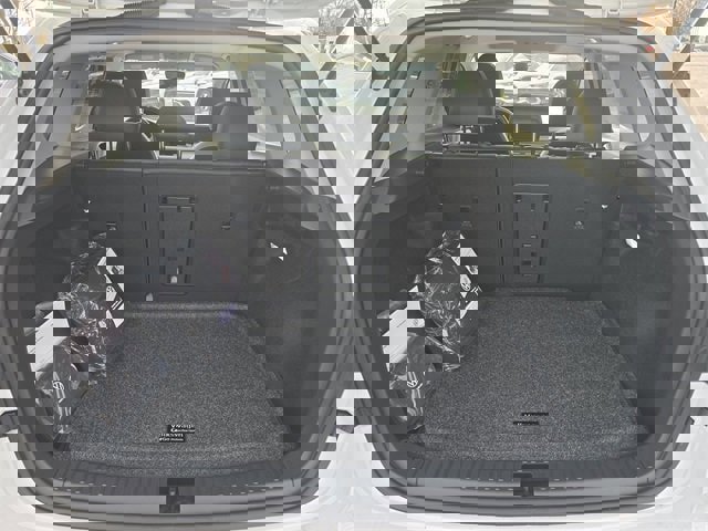 New 2026 Volkswagen Taos SE AWD/4WD image 11