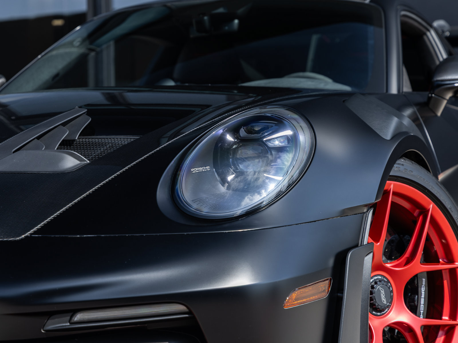 Certified 2025 Porsche 911 GT3 RS RWD image 25