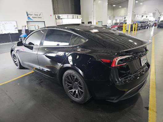 Used 2024 Tesla Model 3 Standard Range RWD image 4